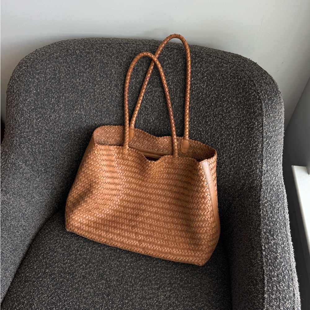 Madewell - The Handwoven Leather Tote Bag
